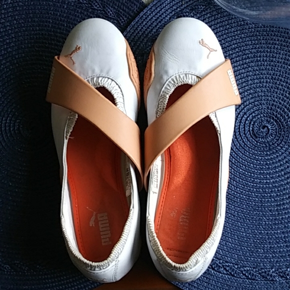 Leather Puma slip ons, GUC - Picture 7 of 7